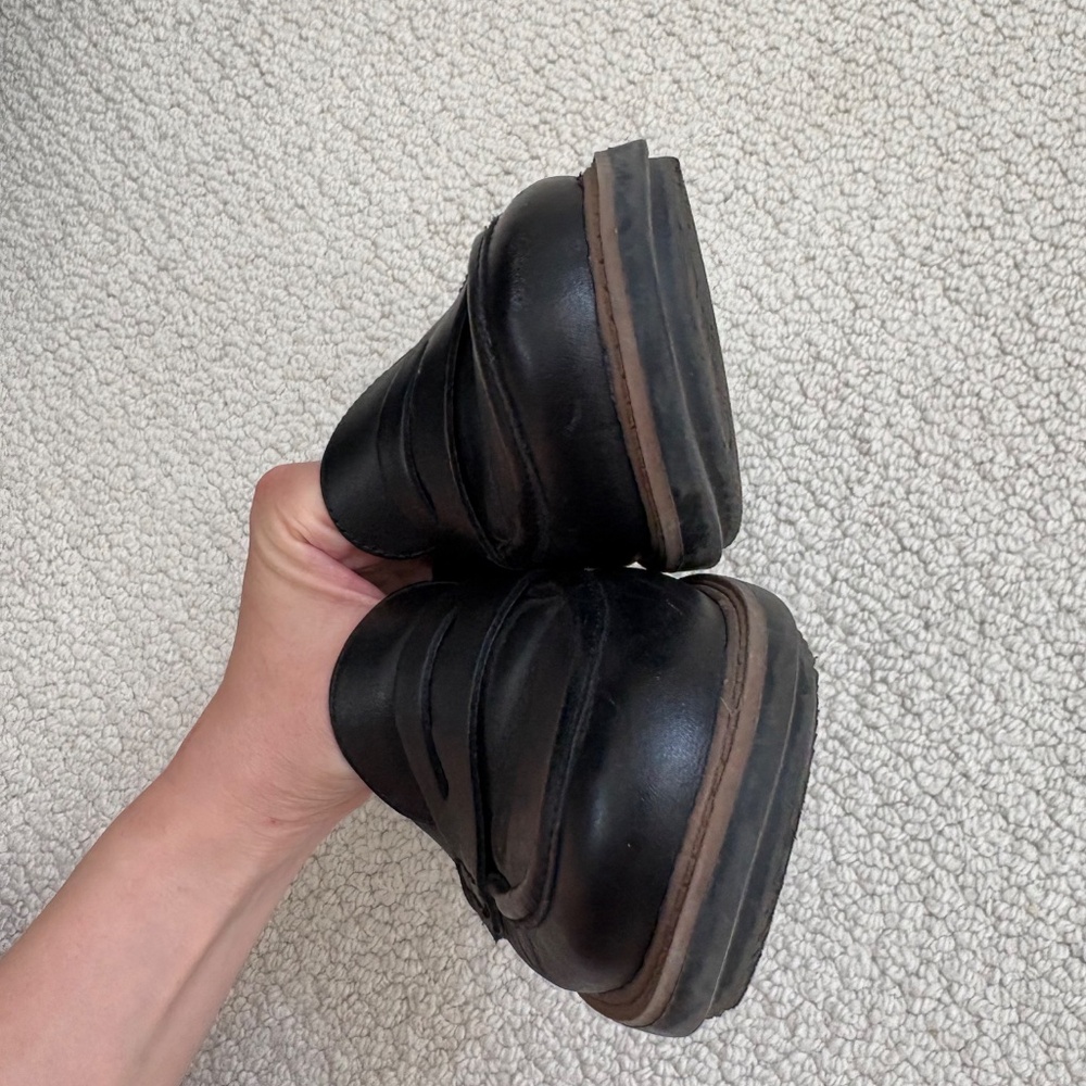 Clark’s Raisie Eletta Black Leather Loafers - Picture 6 of 6